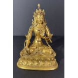 A VERY RARE AND IMPORTANT CHINESE TIBETAN GILT BUDDHA FIGURE, 18TH CENTURY OR EALRIER