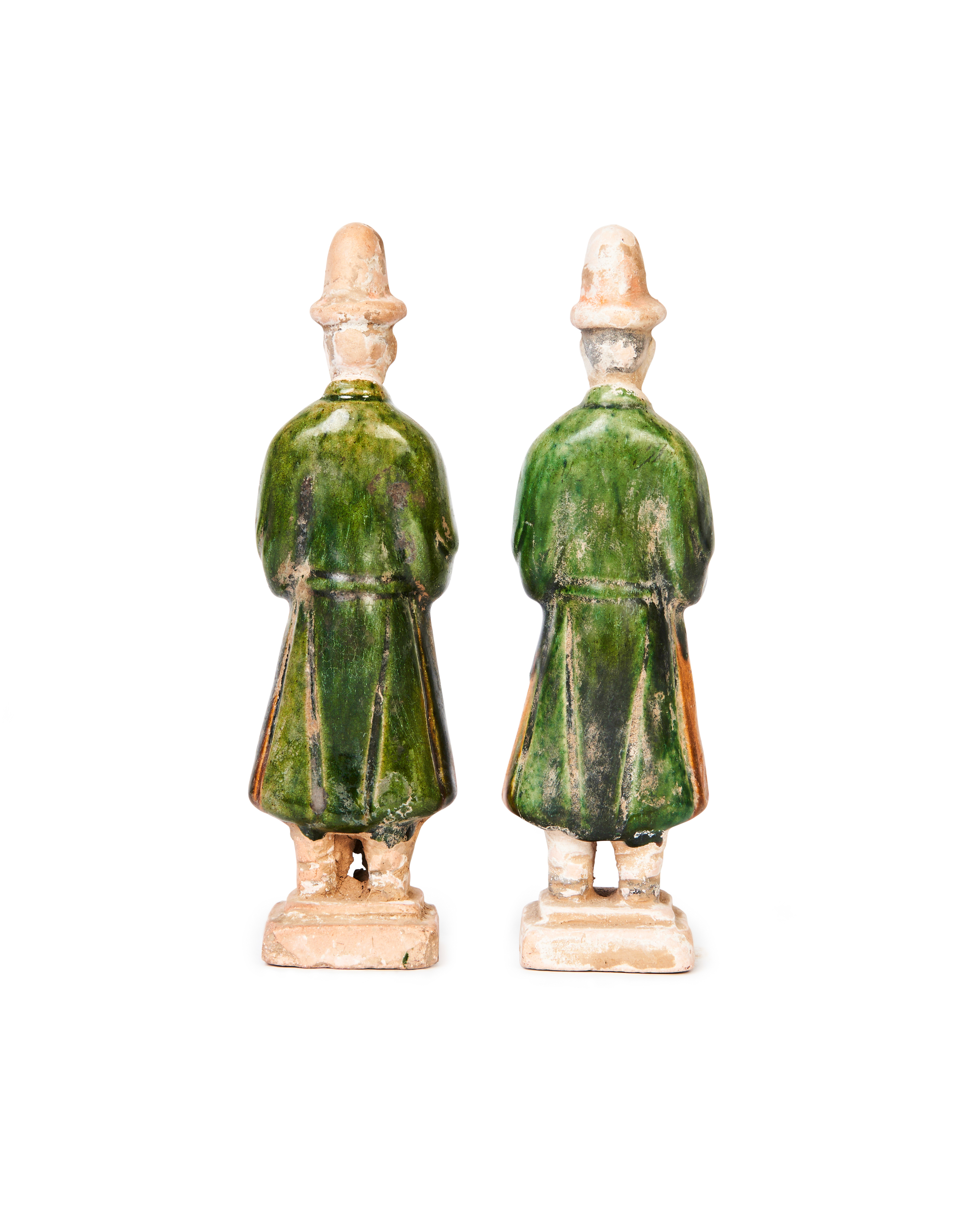 A PAIR OF CHINESE GLAZED POTTERY FIGURES OF ATTENDANTS, MING DYNASTY (1368-1644) - Image 2 of 3