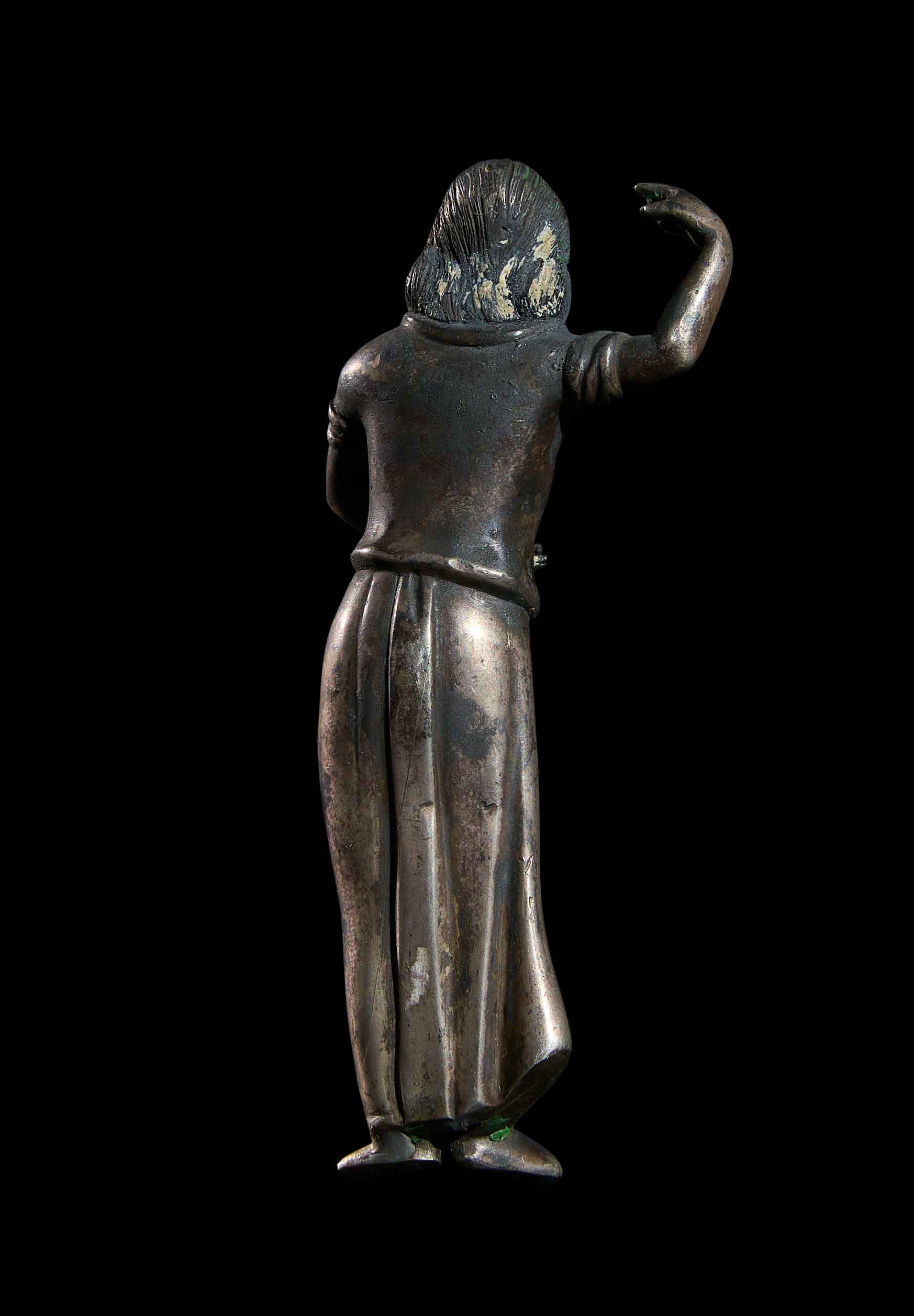 A CELTIC SILVER DANCING FIGURE OF A MAIDEN, CIRCA 2ND-1ST CENTURY B.C. - Image 3 of 3