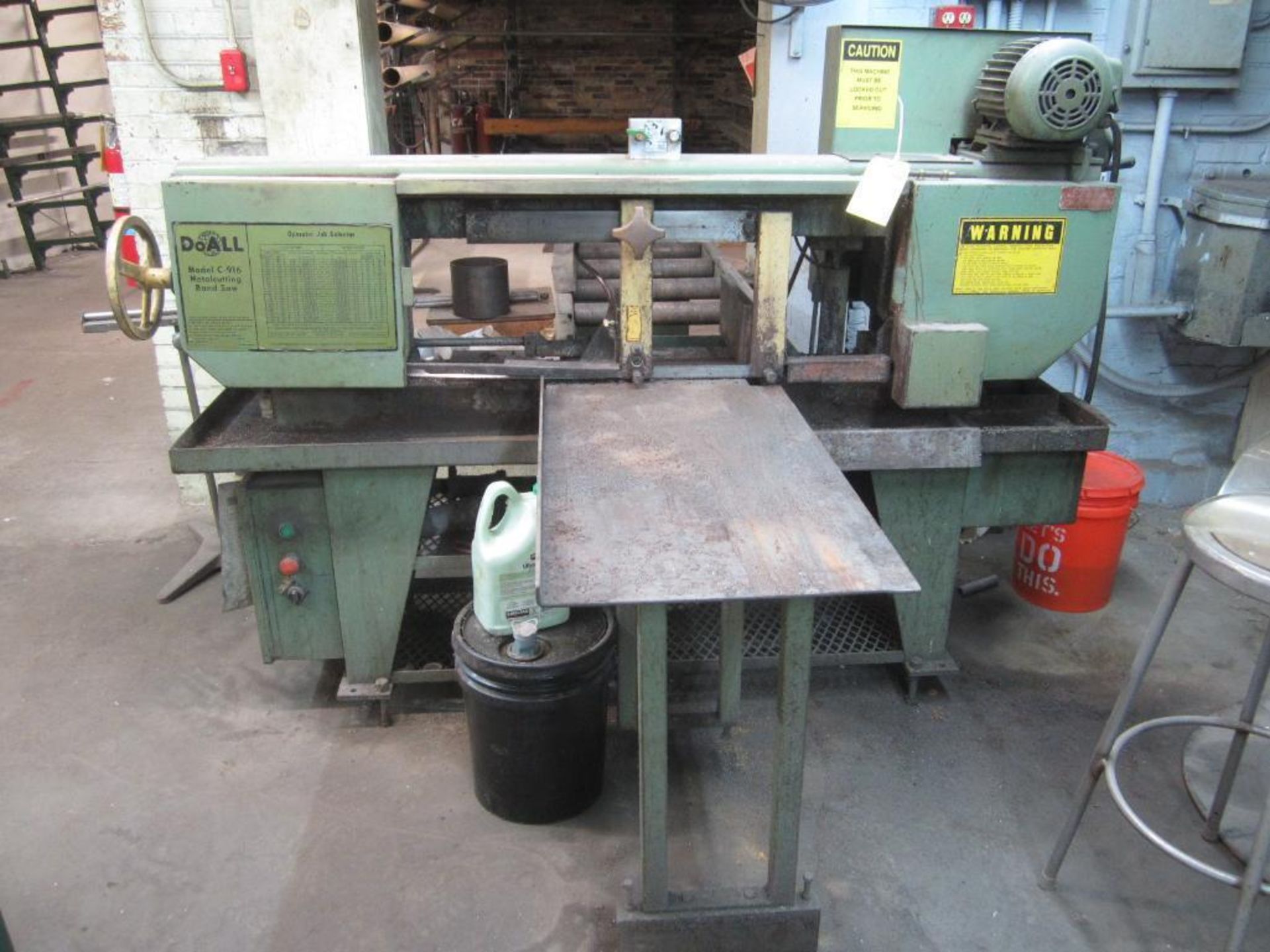 DoALL band saw Model C-916