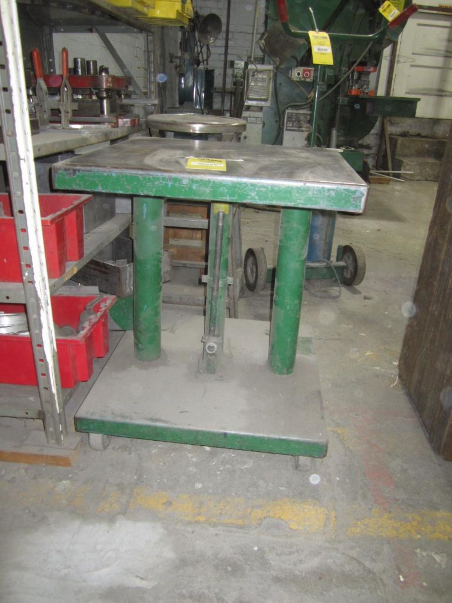 1 1/2 ton jack table