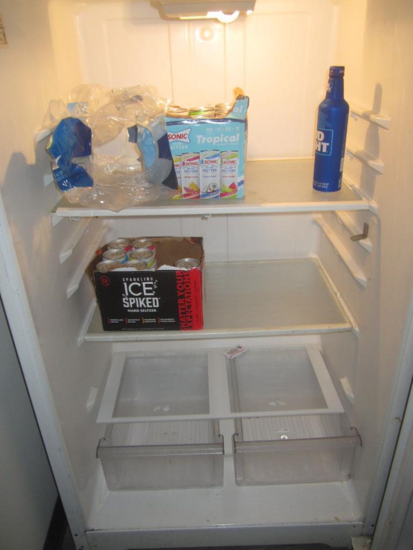 Refrigerator - Image 4 of 5