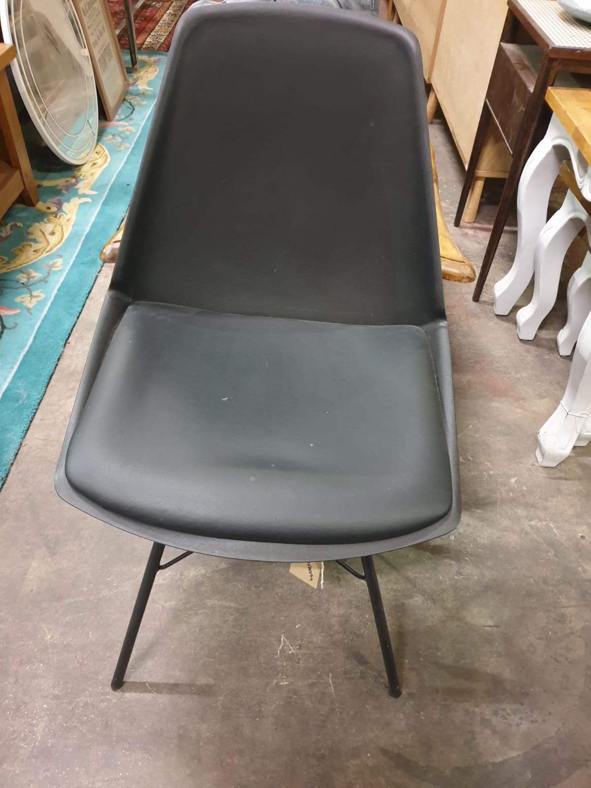 Finchley Dining Chair Black The Finchley Chair Is A Modern Style Dining Chair With A Leather Cushion - Image 2 of 2