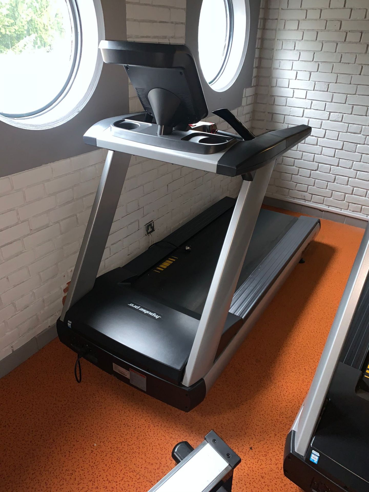 Impulse Pro RT700 Treadmill (17PB00041-A) ( Leisure Centre ) - Image 2 of 3