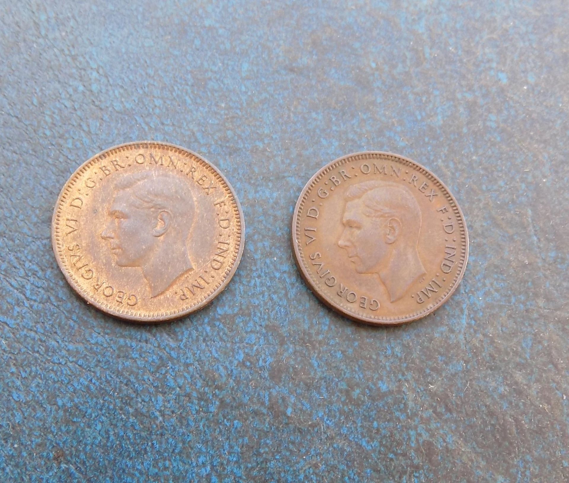 A Set Of 45 High Grade Genuine George V VI & EII Farthings, Full Date Run 1911-1955 - Image 5 of 5