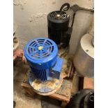 2 X Water Circulation Pumps Unknown ( Plant )