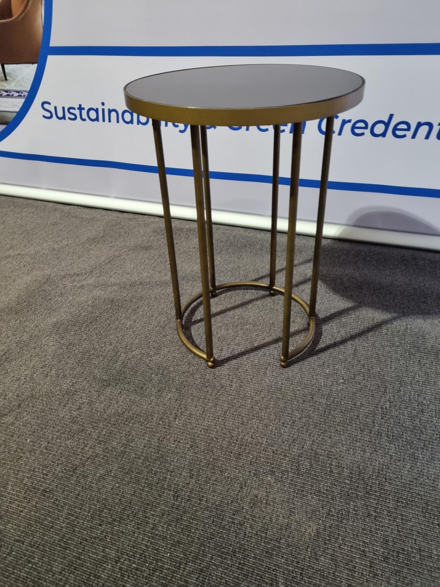 A Pair of Gueridon Table mid century style polished brass with black marble top 45 x 60cm ( The - Bild 3 aus 3