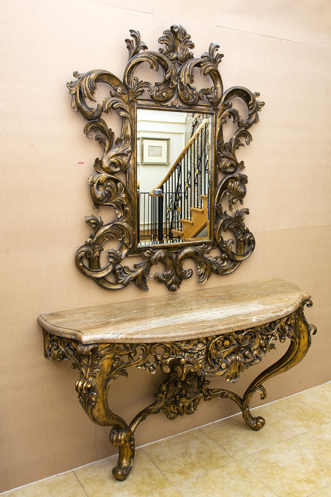 Christpher Guy Cederic Mirror Handcarved solid hardwood and hand-applied finishes bombato border - Image 4 of 6