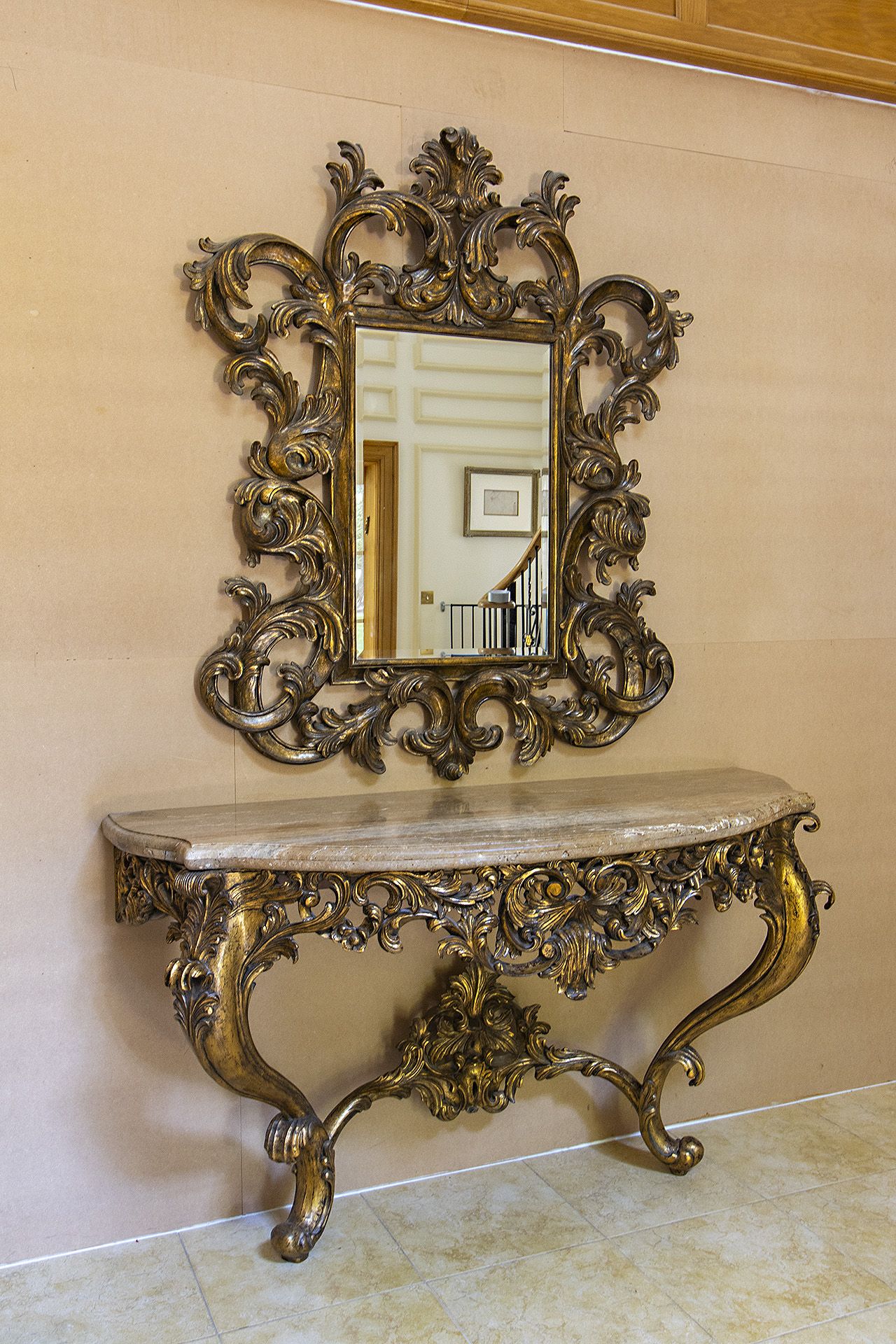 Christpher Guy baroque style hand-carved wall-secured console table crafted from mahogany with - Image 4 of 7