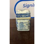 A porcelain lidded caddy blue and white chinese pattern with stamped mark on base 170 (H) x 120 (