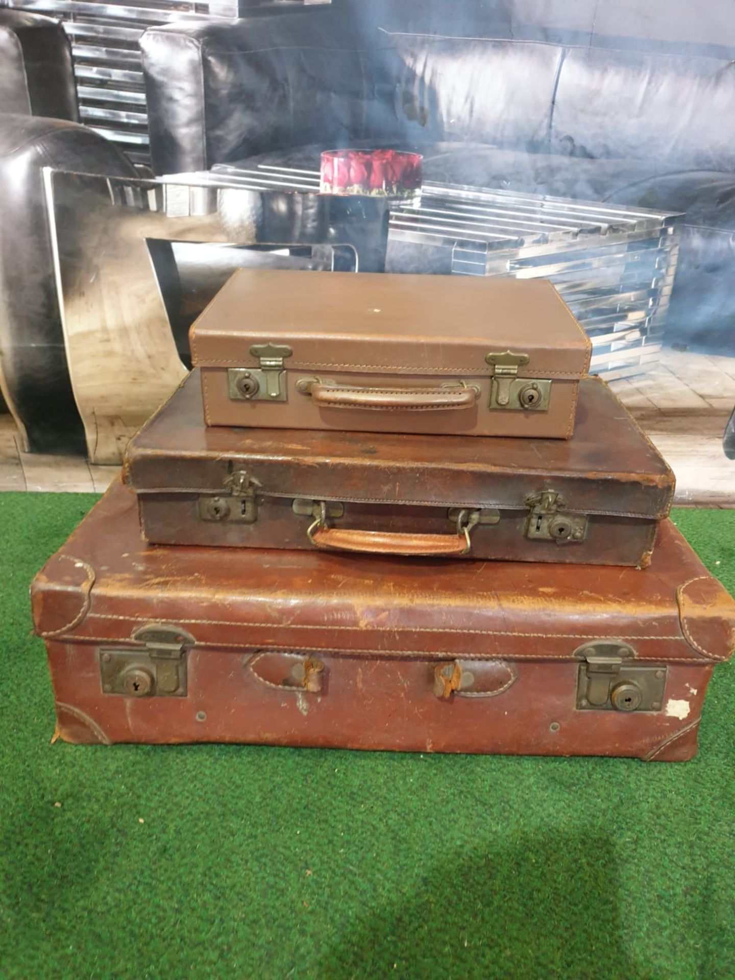 A set of 3 x vintage leather travel cases 60 x 36cm, 48 x 29cm and 35 x 24cm - Bild 3 aus 4