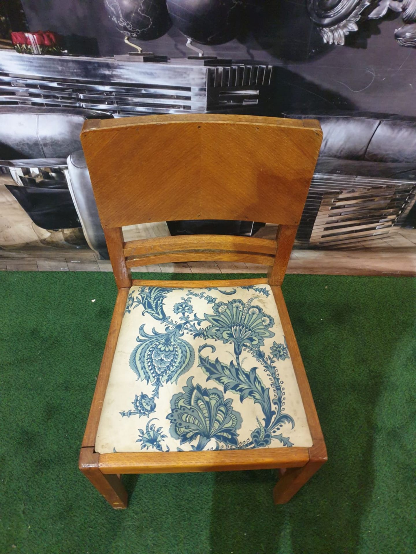 An English oak Art Deco single chair. The mirror veneered back above a drop in fabric covered - Image 3 of 4