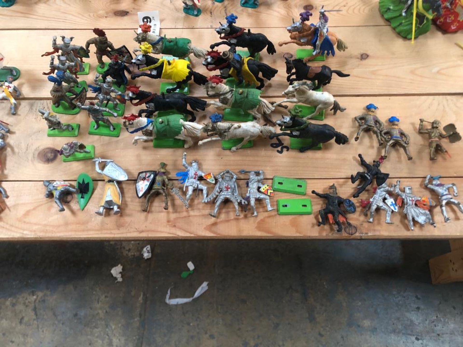 Large Quantity of Britains Knights & Horses for spare and 1 Knight complete on horse