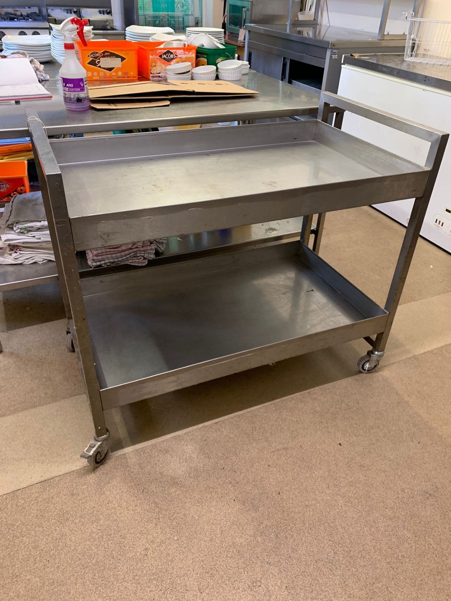 Stainless steel hostess trolley 2 x tier 1050mm x 600mm x 900mm high - Bild 2 aus 2