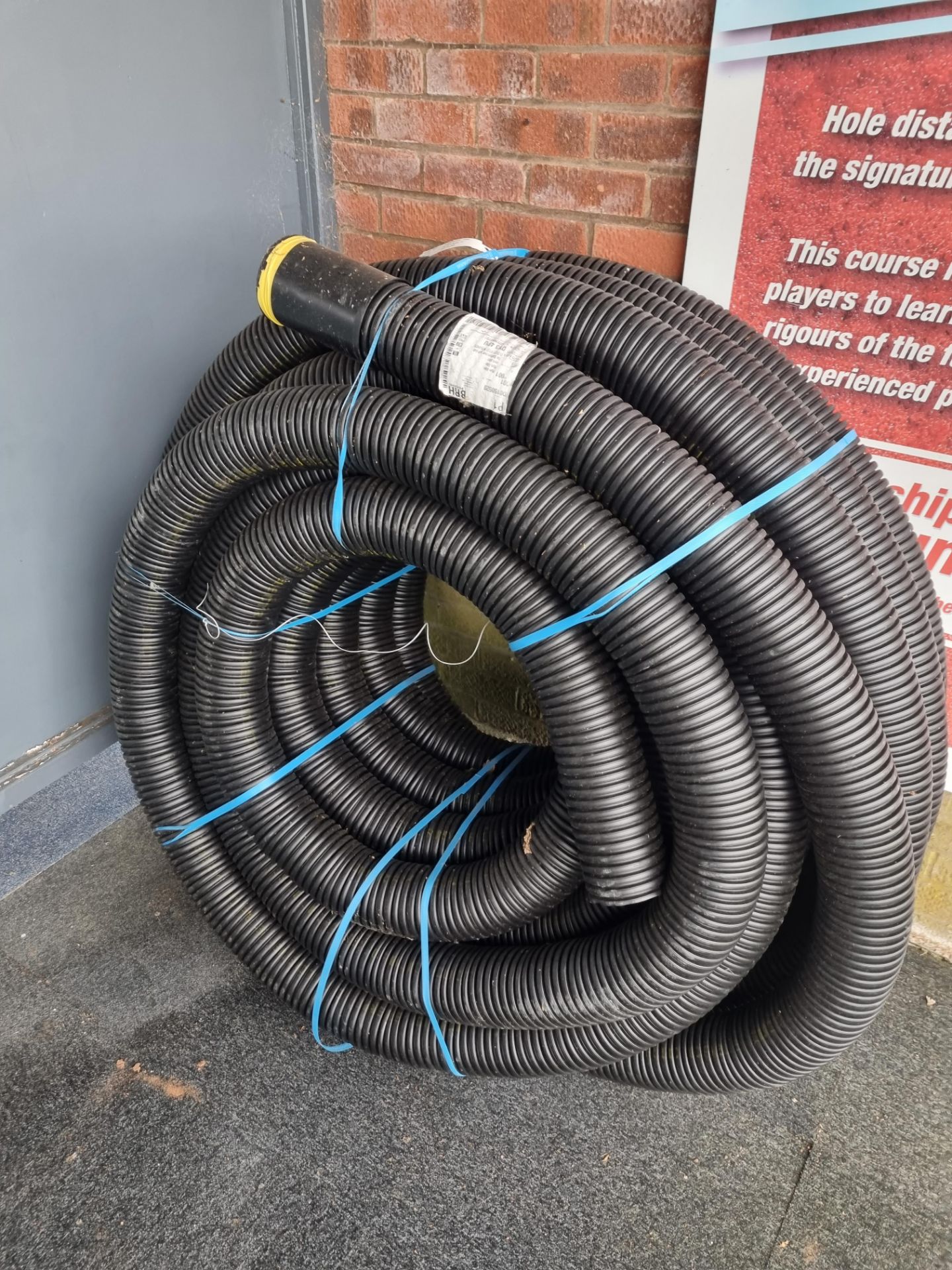 Underground Electric Cable Ducting Coil 50m BS sub duct coil outside diameter 110mm inside - Image 4 of 4