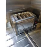Dualit D4BMHA Classic 4 Slice Toaster 2.2kW Power single phase