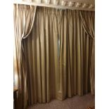 A Pair Of Silk Drapes And Jabots 180 x 280cm (Room 321)