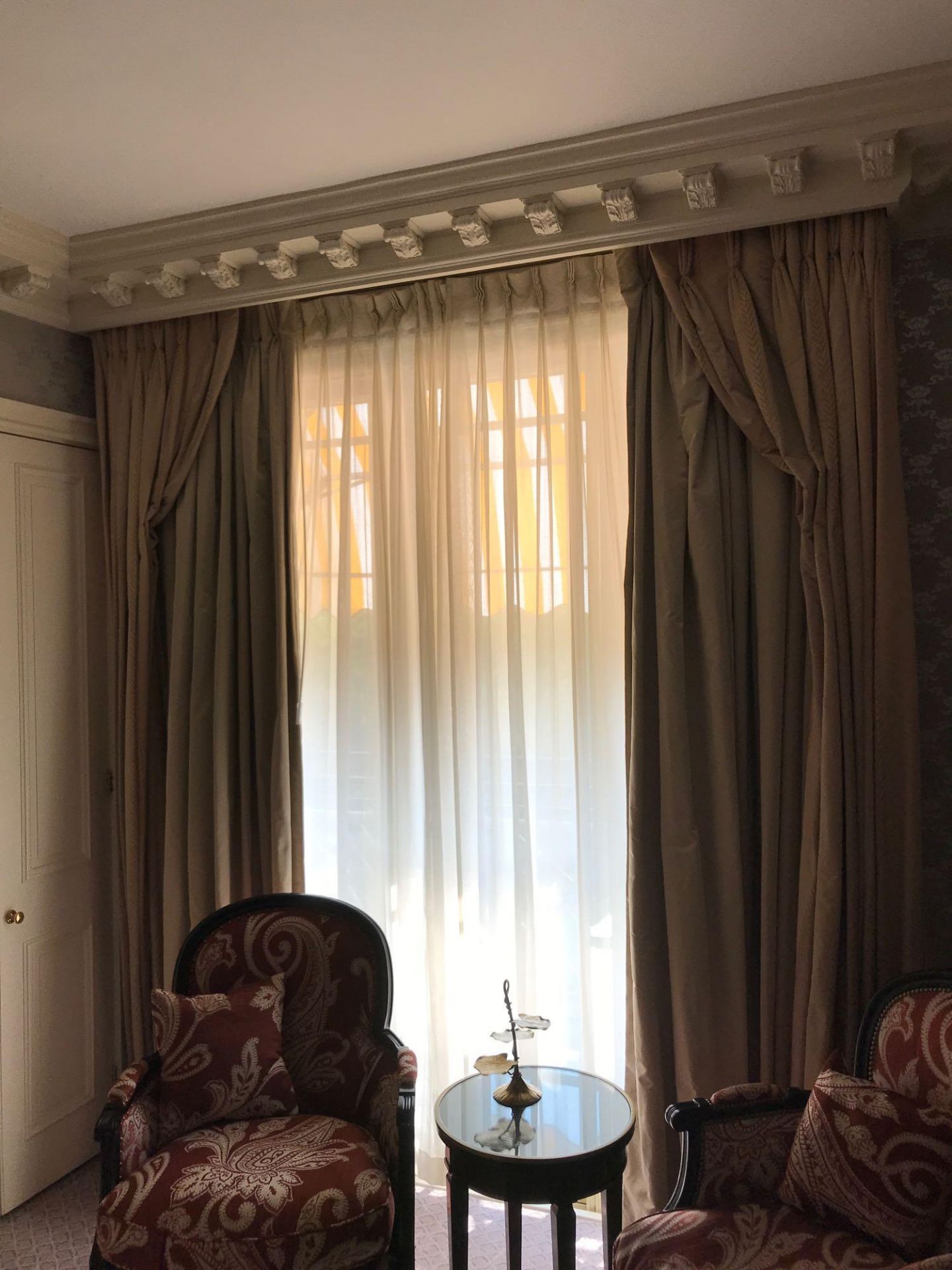 A Pair Of Gold Silk Drapes And Jabots With Tie Backs Span 255 x 280cm (Room 410)