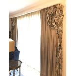 A Paid Of Silk Drapes And Jabots 255 x 350cm (Room 404)