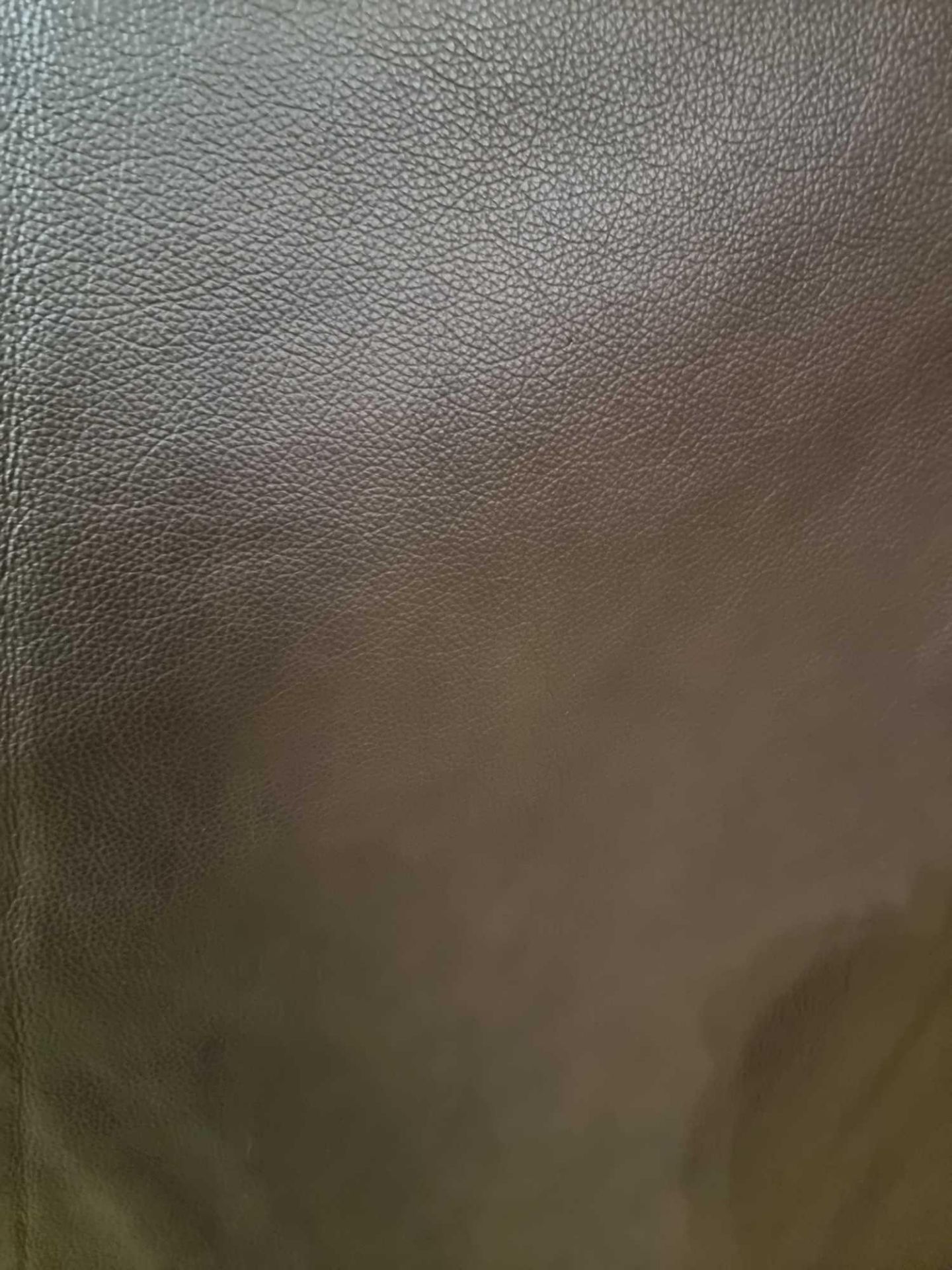 Dark Chocolate Calbe Leather Hide approximately 3.42mÂ² 1.9 x 1.8cm - Bild 2 aus 3