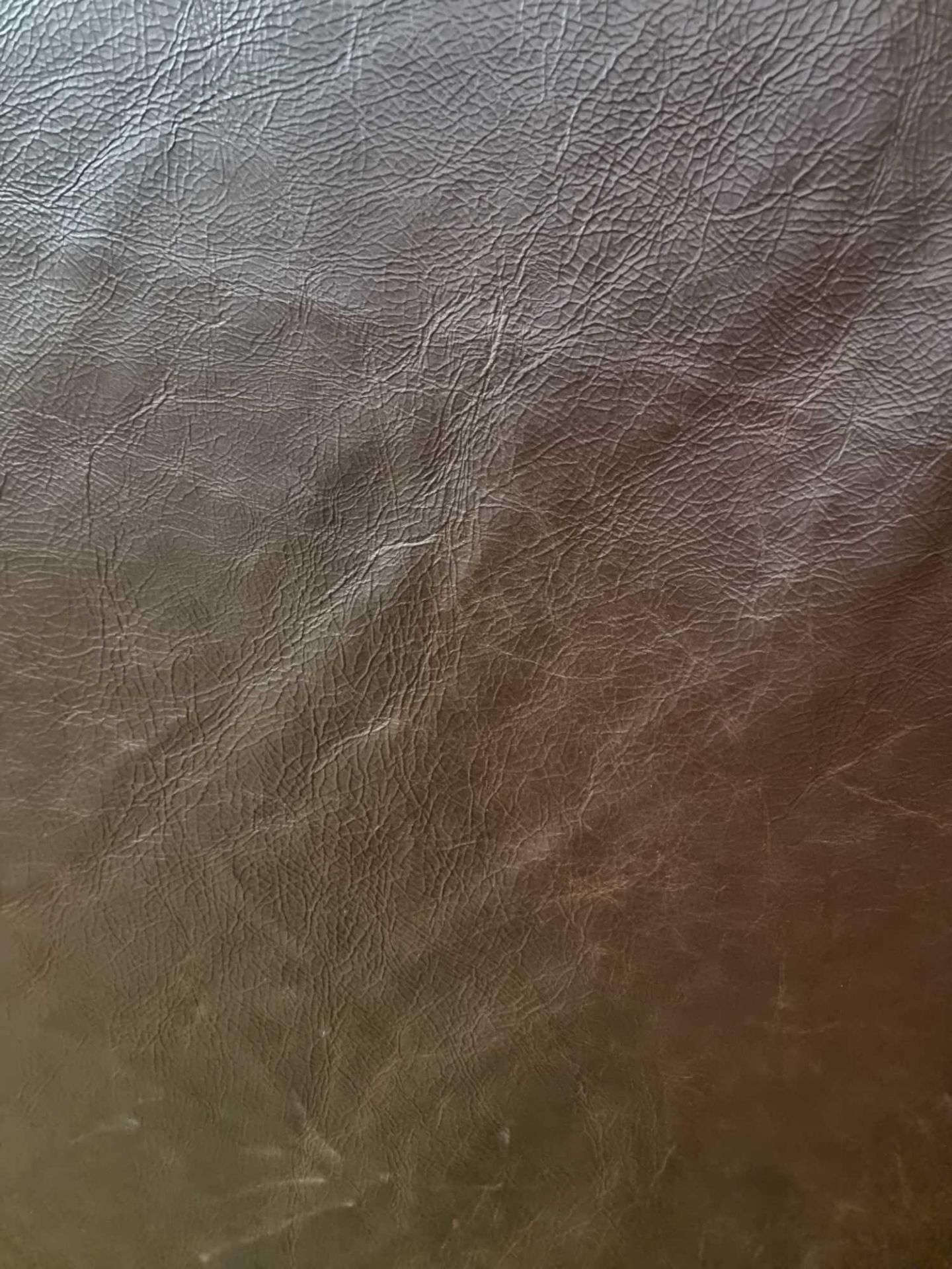 Mastrotto Hudson Chocolate Leather Hide approximately 3.52mÂ² 2.2 x 1.6cm - Image 2 of 2