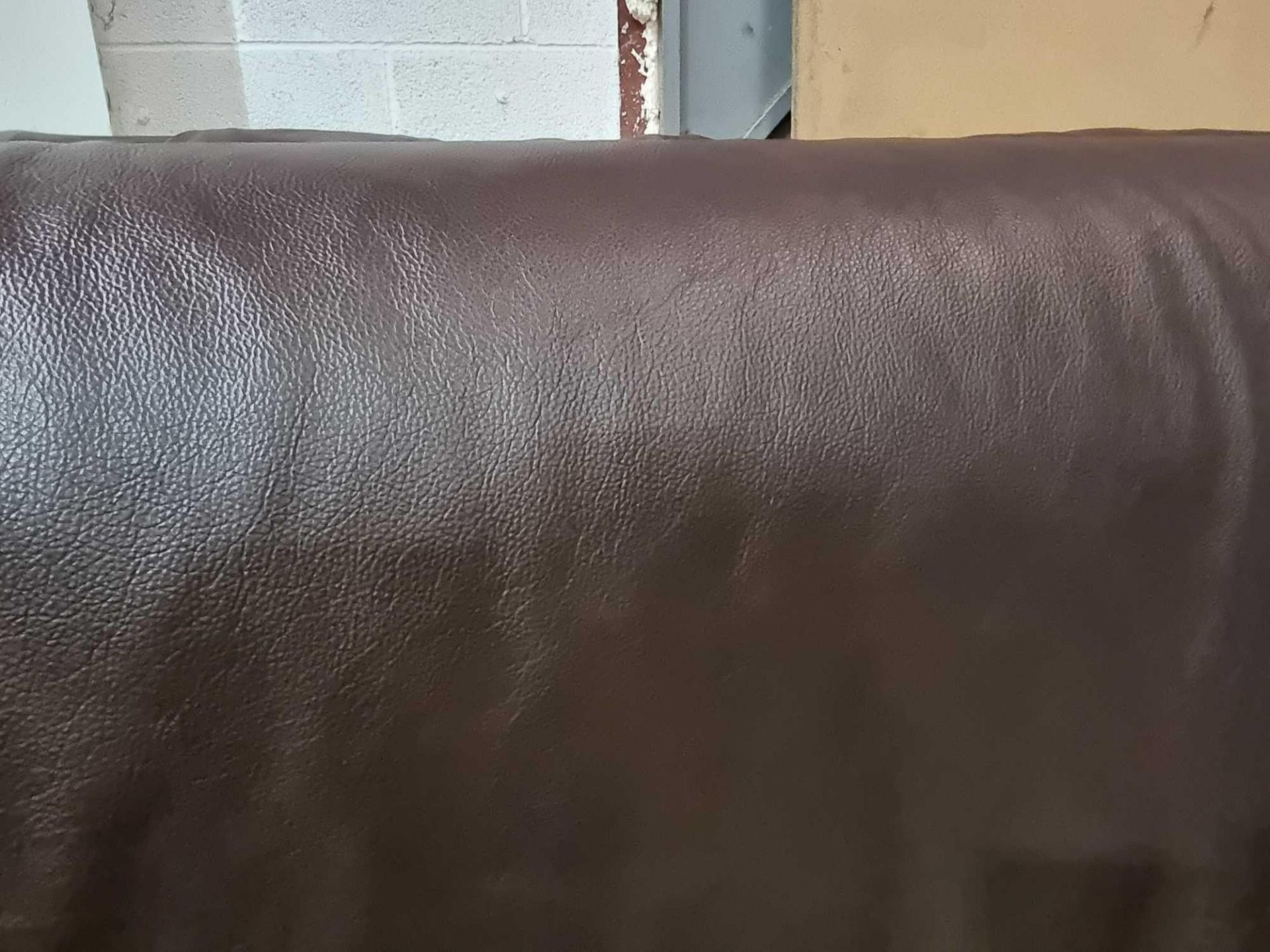 Mastrotto Hudson Chocolate Leather Hide approximately 3.2mÂ² 2 x 1.6cm