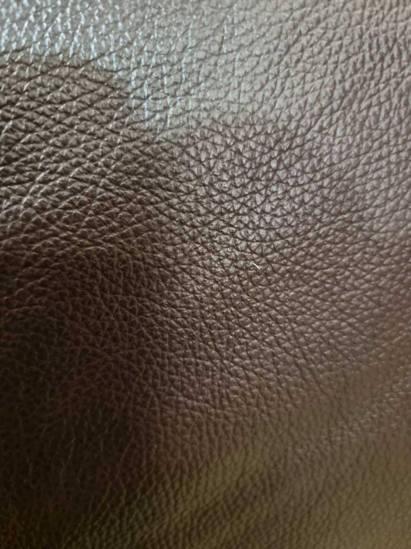 Mastrotto Dakota Chocolate Leather Hide approximately 3.96mÂ² 2.2 x 1.8cm - Image 2 of 3