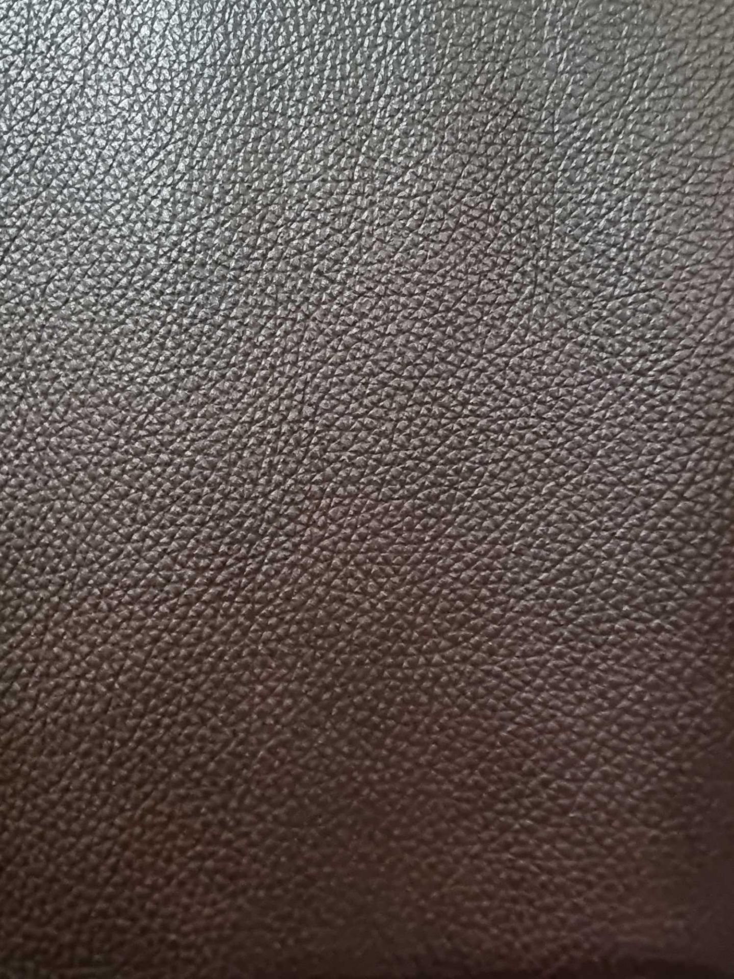 Mastrotto Hudson Chocolate Leather Hide approximately 3.51mÂ² 1.95 x 1.8cm - Image 2 of 2