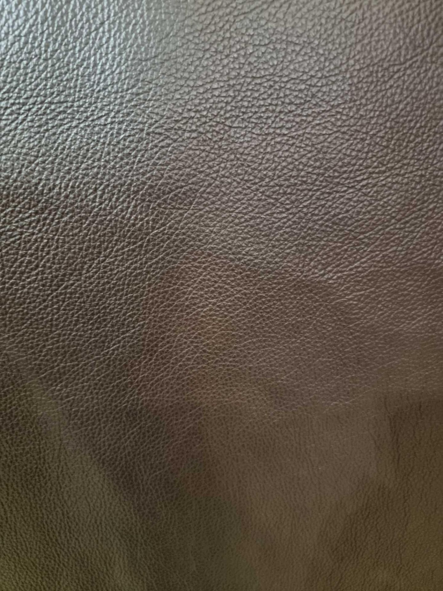 Mastrotto Hudson Chocolate Leather Hide approximately 3.25mÂ² 2.5 x 1.3cm