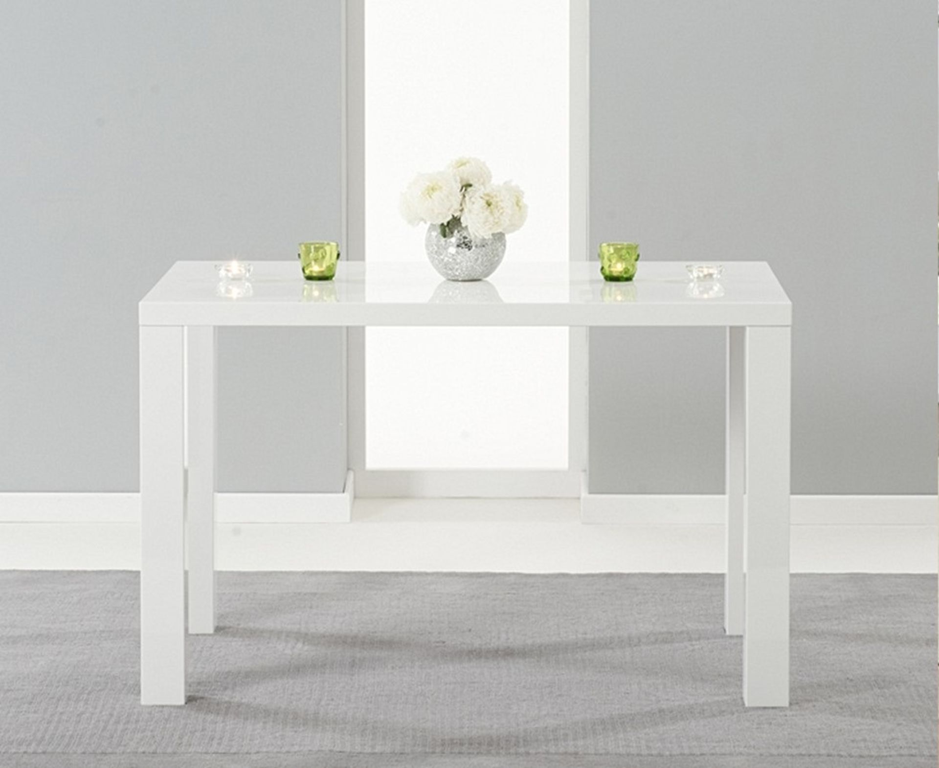 Atlanta 120cm White High Gloss Dining Table The Atlanta collection is all about practicality and