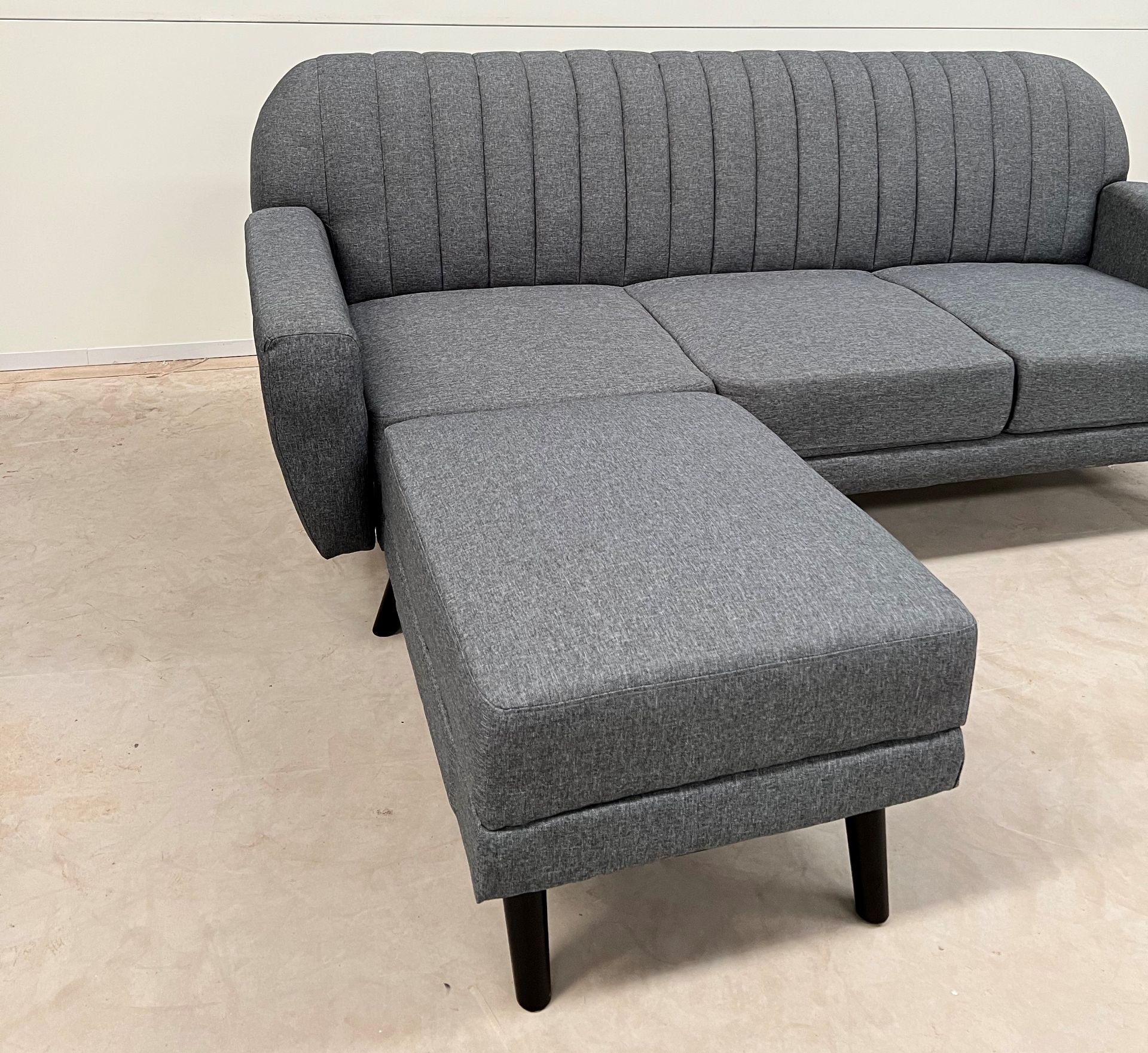Lucia Reversible Sofa Bed in Grey Linen Retro-inspired and minimalist in shape, the Lucia collection - Image 2 of 3
