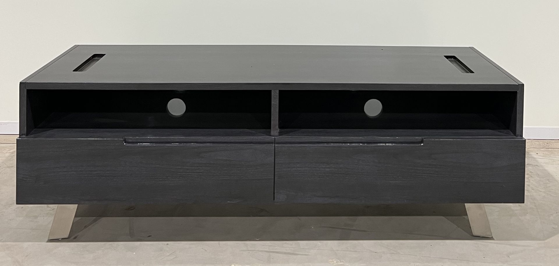 Contemporary Media Unit Lacquered Finish It Makes A Statement In The Home Without Being Overwhelming - Image 2 of 3
