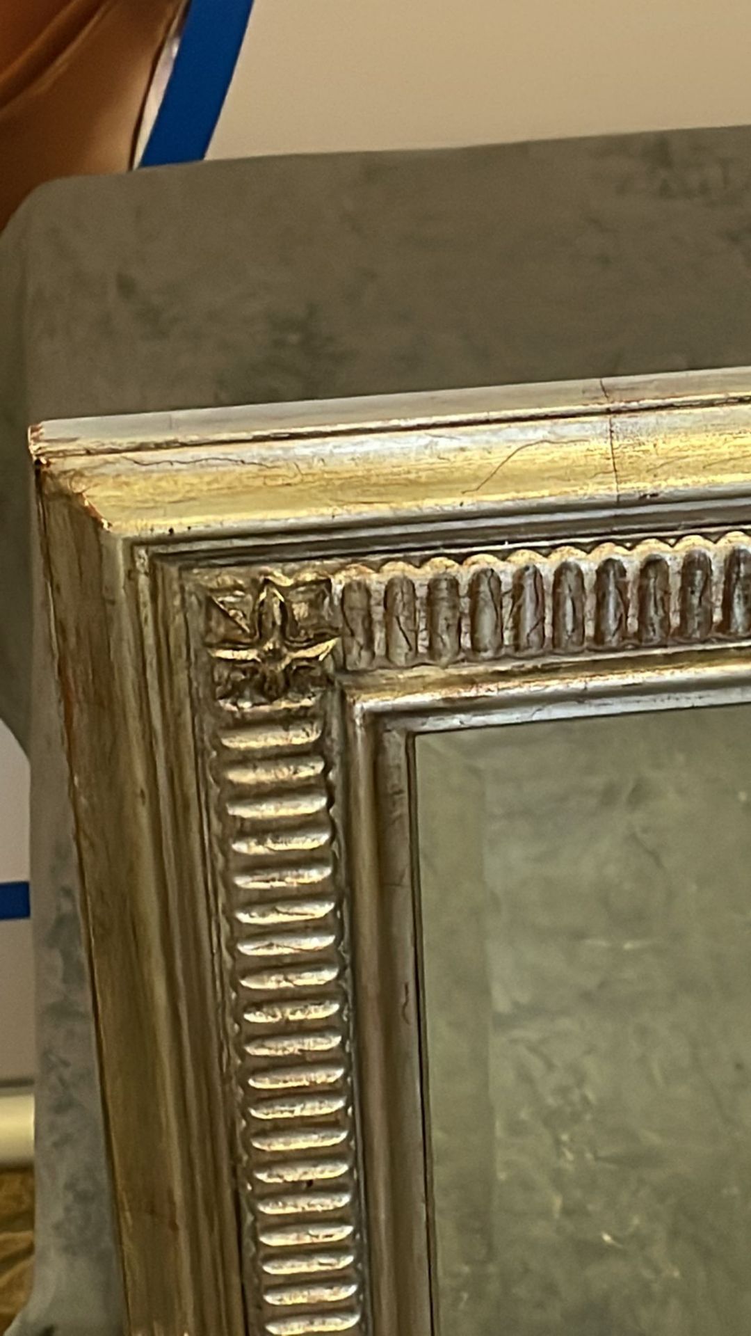 A decorative framed wall mirror the frame in a washed antique silver wood 60 x 100cm - Image 2 of 2