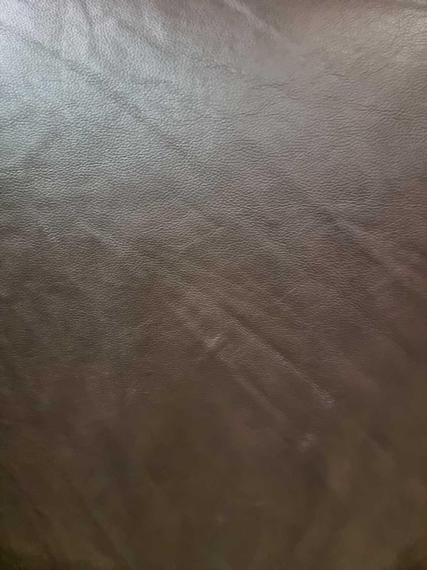 Mastrotto Hudson Chocolate Leather Hide approximately 4.32mÂ² 2.4 x 1.8cm ( Hide No,166) - Bild 2 aus 2