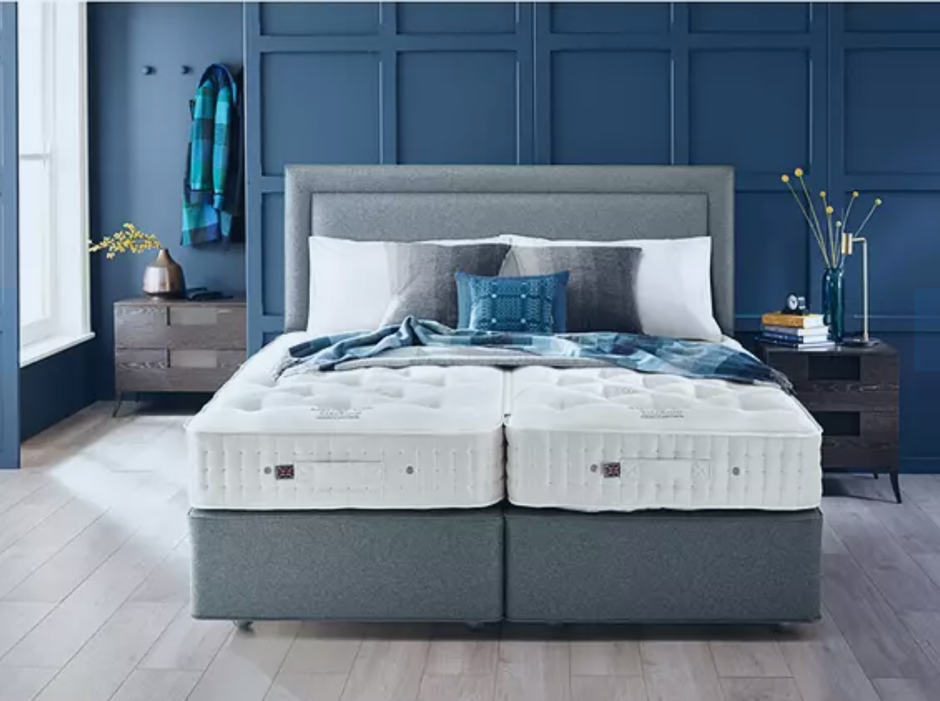 Vispring Zip and Link Super King (2 x100 x 200cm) Hotel Mattress Only with its distinctive - Image 2 of 2