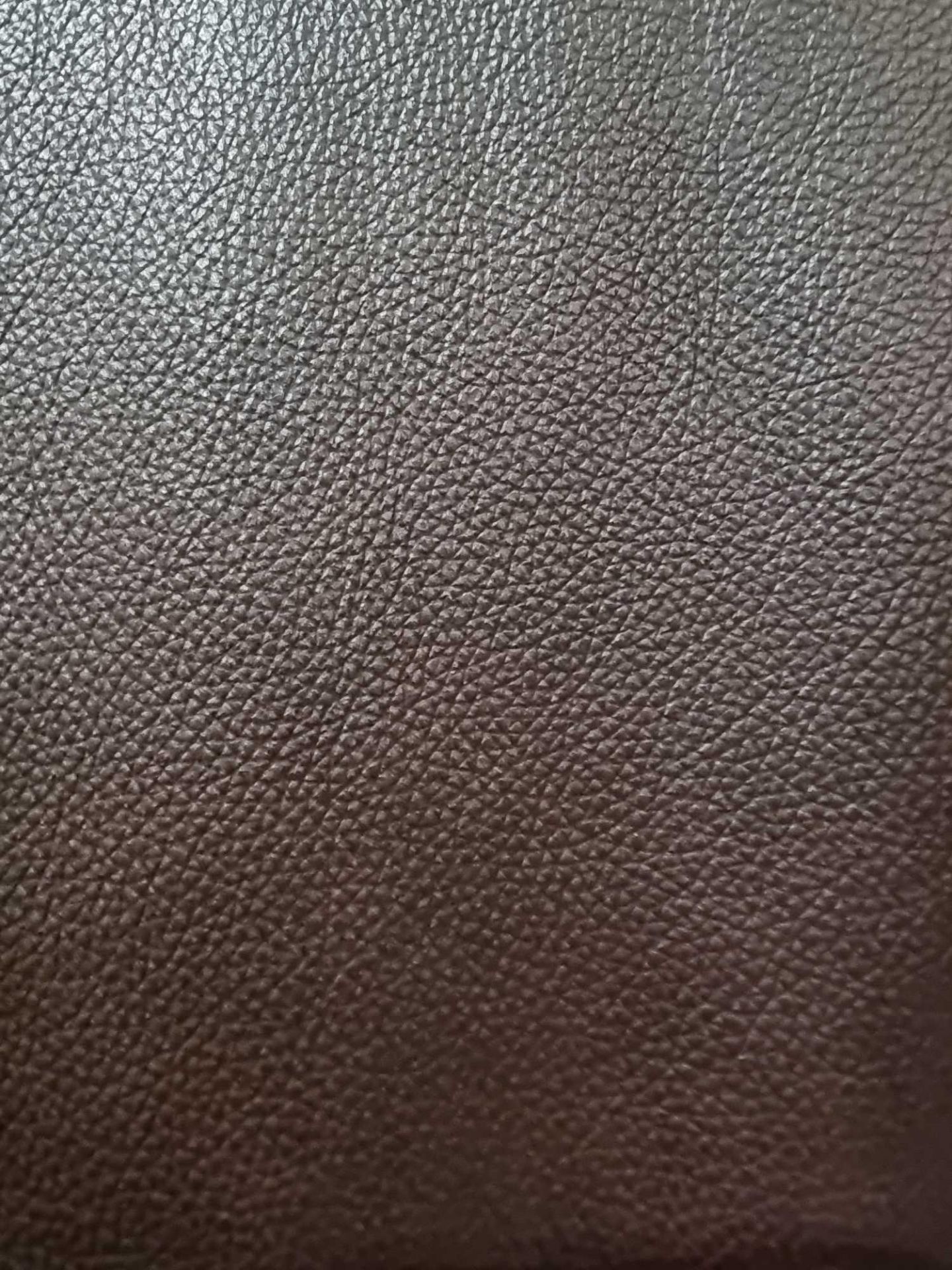 Mastrotto Hudson Chocolate Leather Hide approximately 3.51mÂ² 1.95 x 1.8cm ( Hide No,261) - Bild 2 aus 2