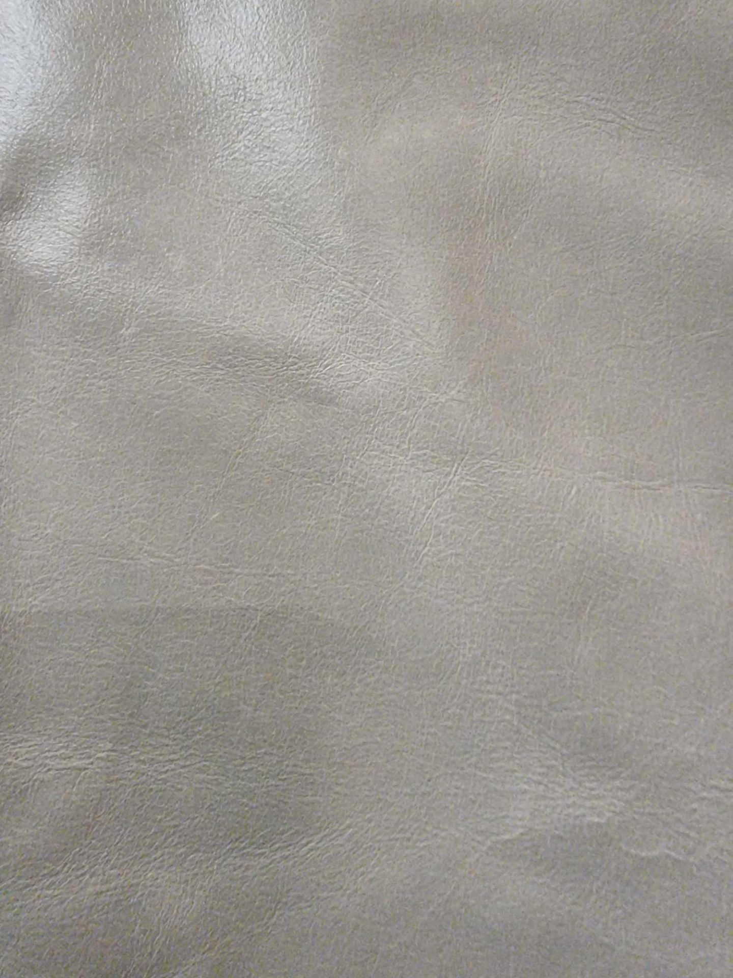 Yarwood Aviator Chalk Leather Hide approximately 3.78mÂ² 2.1 x 1.8cm ( Hide No,199)