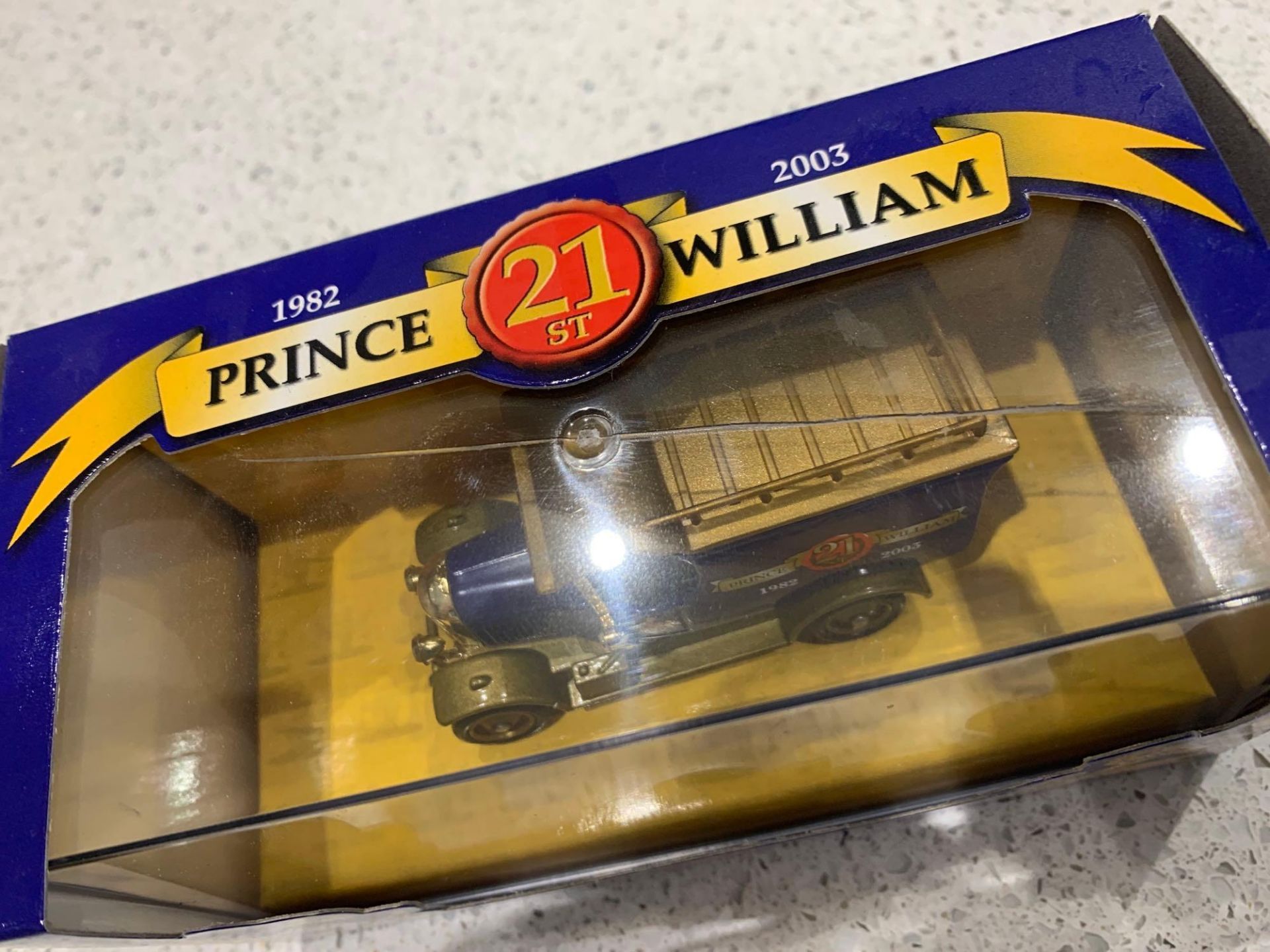 Lledo Diecast Scale Model Promotional Diecast Prince William 21st Birthday DG050053 Bull Nosed Van - Image 3 of 8