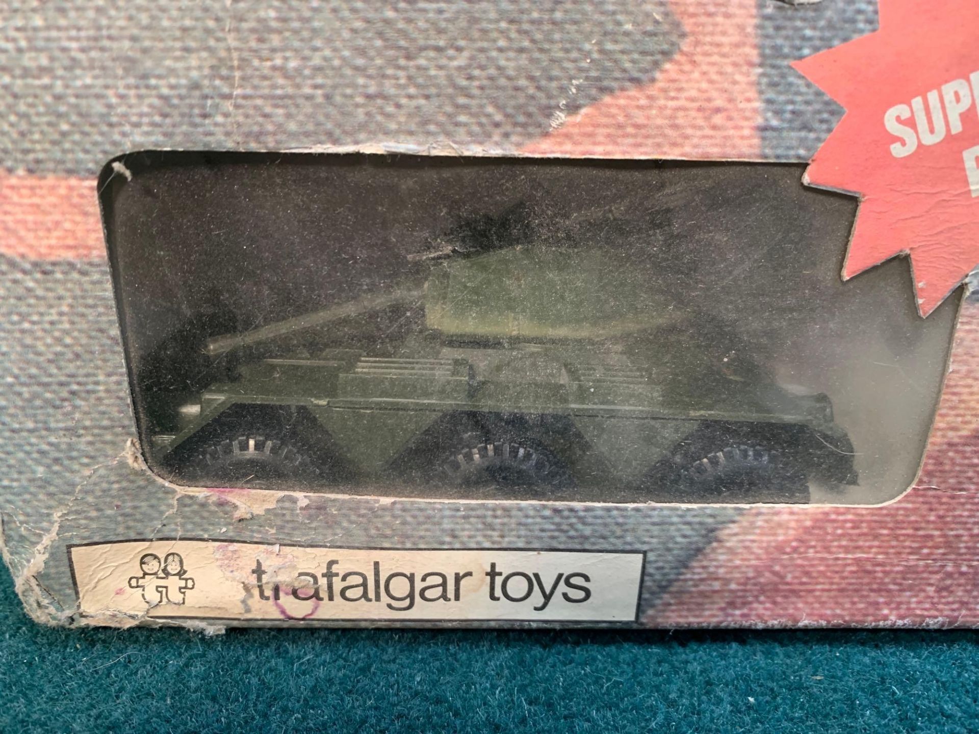 Combat Man Military Vehicle Set With 98 Pieces By Trafalgar Toys - Bild 6 aus 9