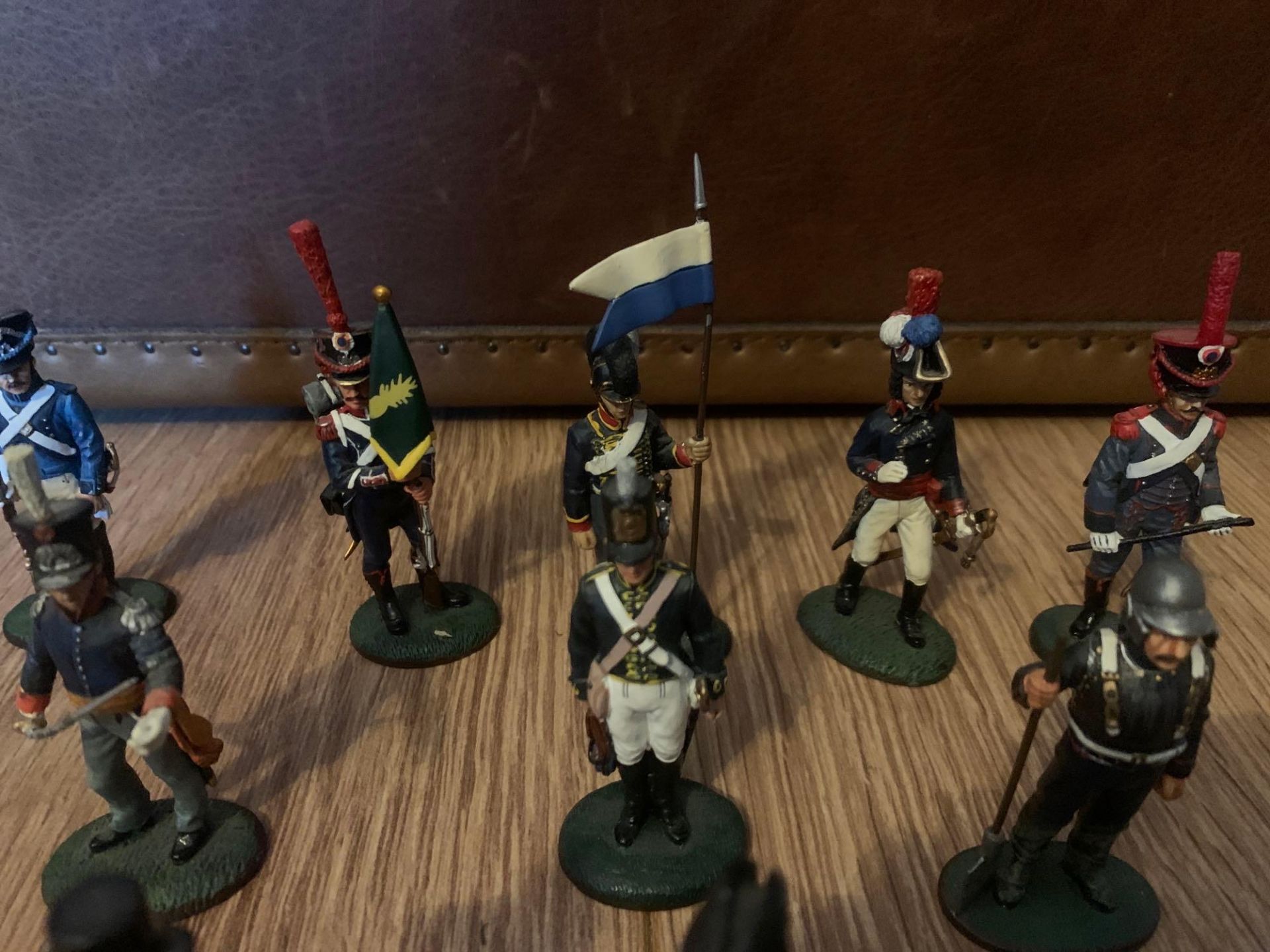 Del Prado Collection 13 x Toy Soldiers Standard Bearer, French Light Infantry 1809. French Navy - Image 5 of 8