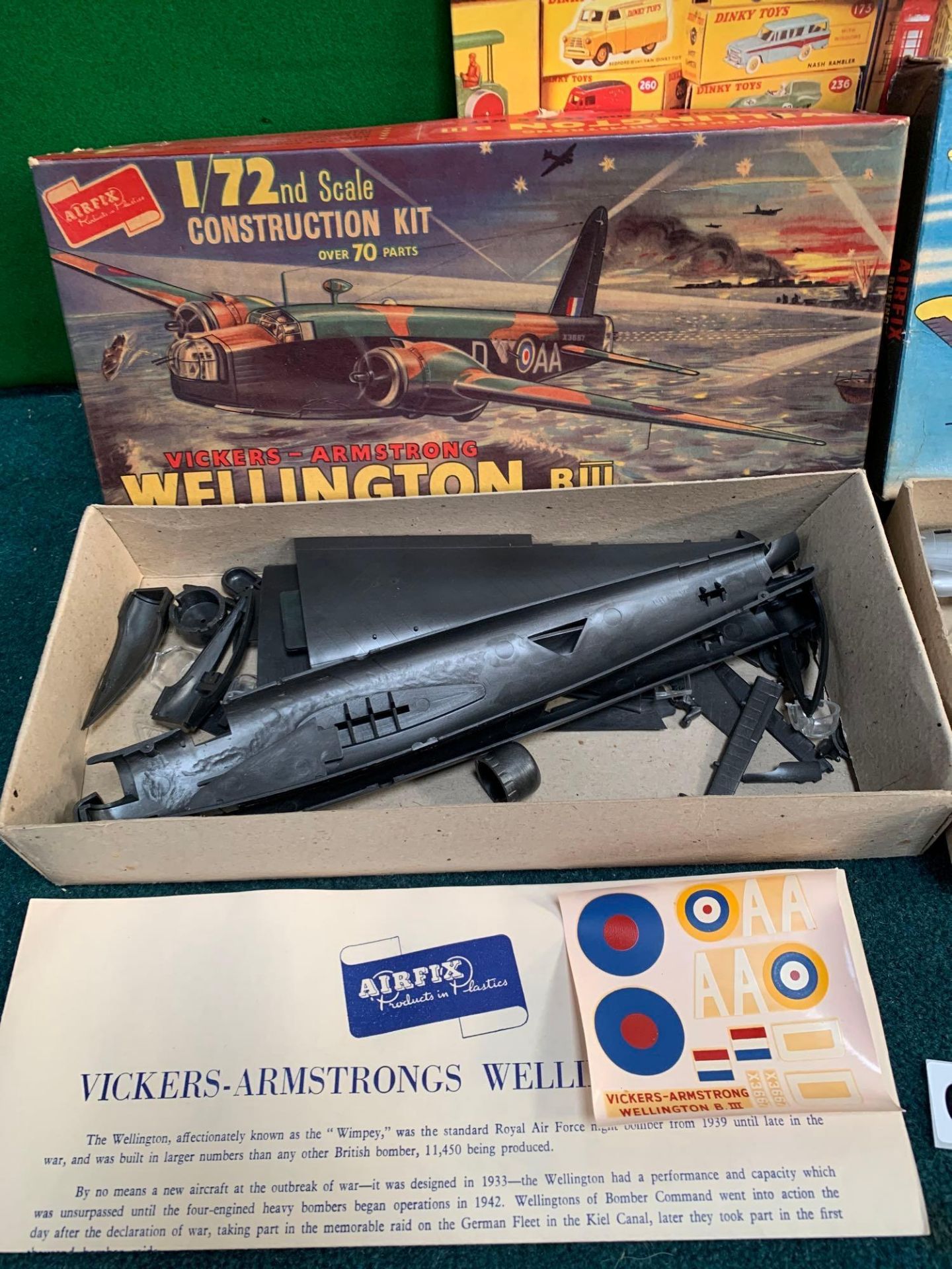 Model Kits Includes Airfix Vickers Armstrong Wellington B3 1/72 Model Kit 04001 And Airfix Boeing - Image 5 of 8