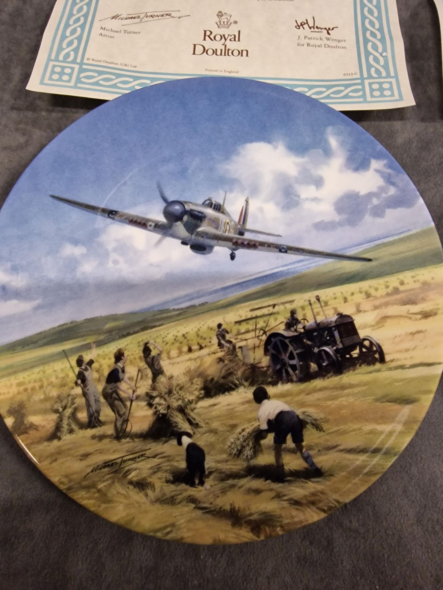 2x Royal Douton Limited Edition 'Heroes Of The Sky' 8" Plates Comprising Of Mosquito Over The - Bild 5 aus 11
