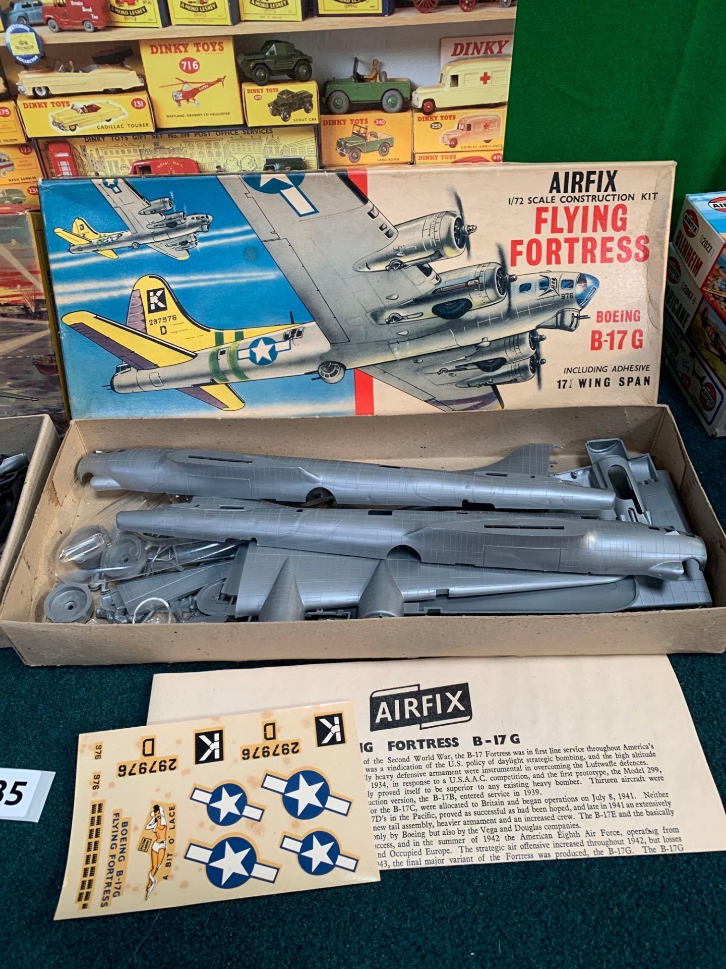 Model Kits Includes Airfix Vickers Armstrong Wellington B3 1/72 Model Kit 04001 And Airfix Boeing - Image 7 of 8