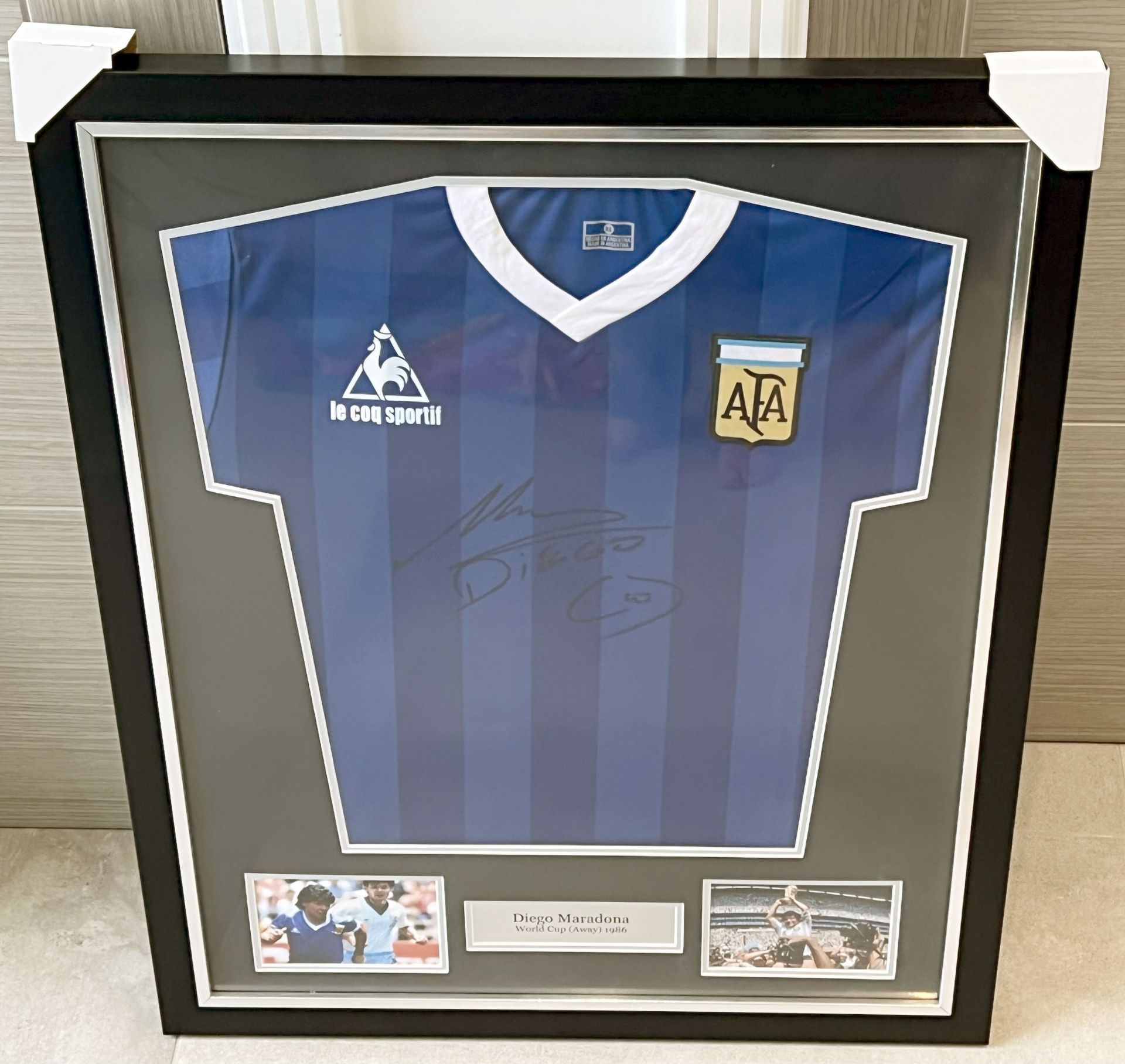 Hand signed Argentina World Cup 1986 away blue football shirt by Diego Maradona presented within a - Image 13 of 18