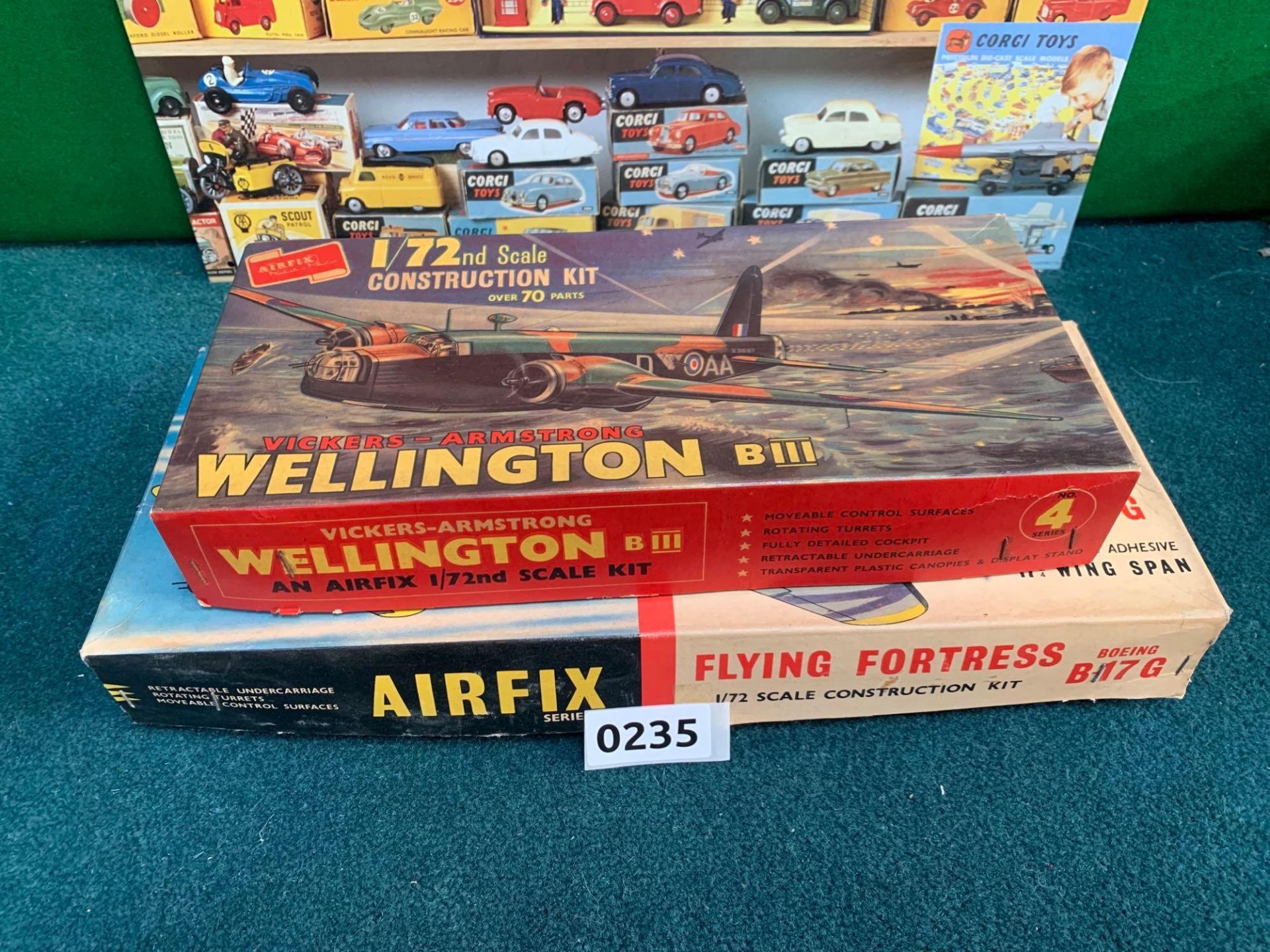 Model Kits Includes Airfix Vickers Armstrong Wellington B3 1/72 Model Kit 04001 And Airfix Boeing