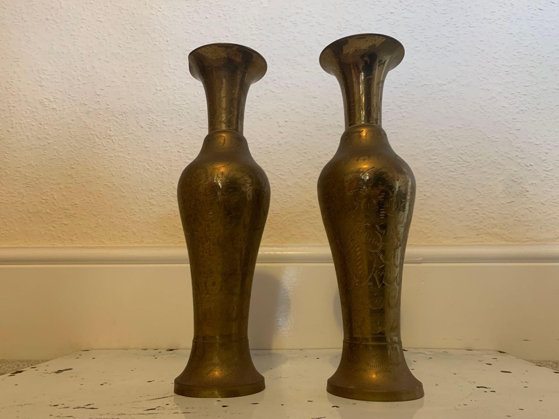 A Pair Of Vintage Etched Brass Baluster Vases Each At 30cm Tall - Image 4 of 5