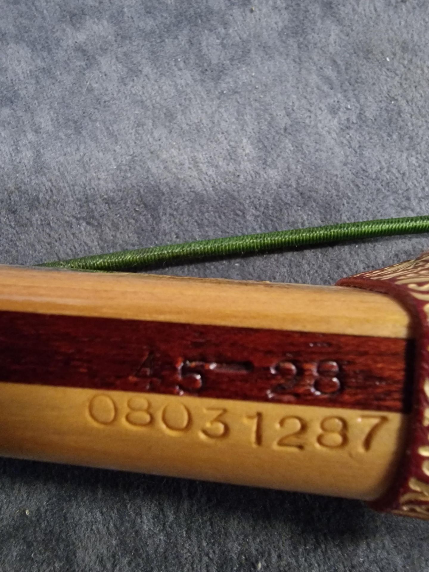 Richard Head Longbow 188cm long 8031287  45-28 in good order - Image 3 of 7