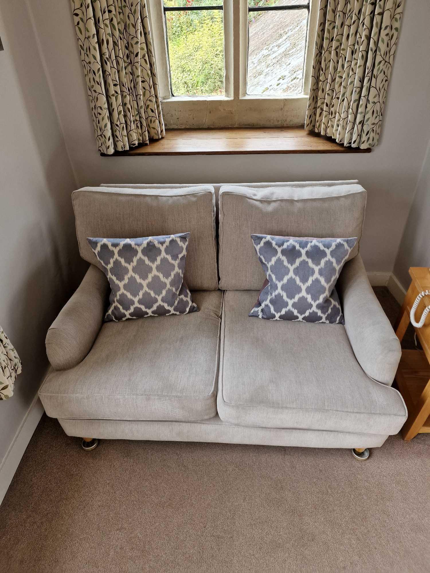 Pekalp London Oxford Two Seater Sofa Upholstered In A Neutral Linen On Turned Wood Front Legs With - Image 2 of 2