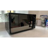 Russell Hobs Microwave Oven
