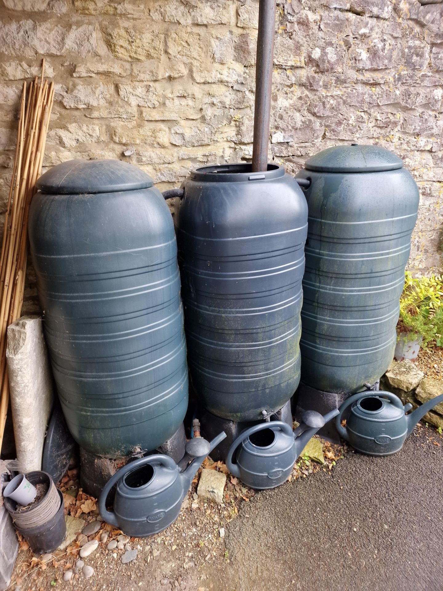 3 x 100L Water Butt Rainwater Collector ABS Plastic Storage Tanks - Image 2 of 3